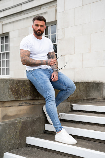 The Kairo Jeans - Light Blue